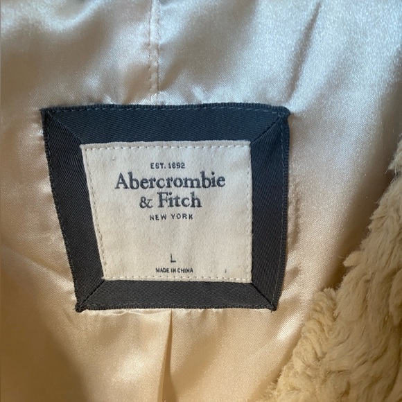 Abercrombie & Fitch Tan Faux Sherpa Teddy Jacket Large - Picture 2 of 6